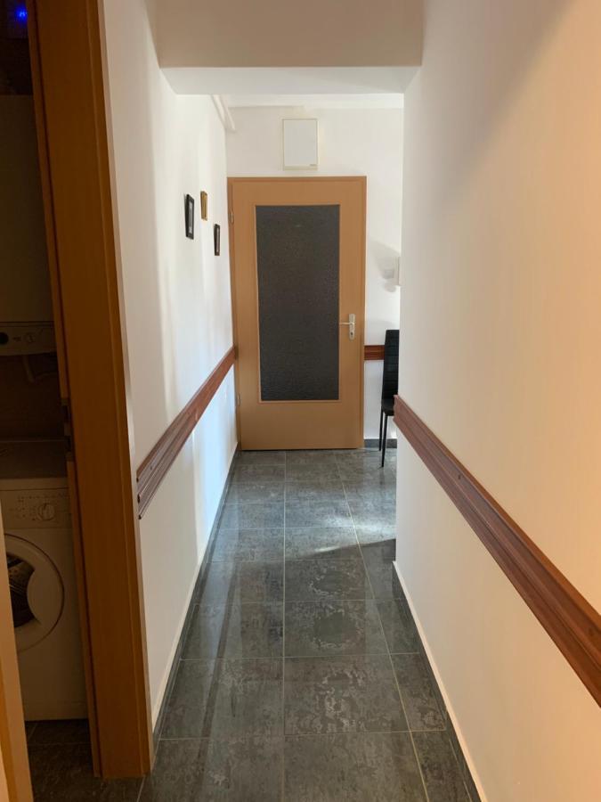 Konig Apartman ヘーヴィーズ エクステリア 写真